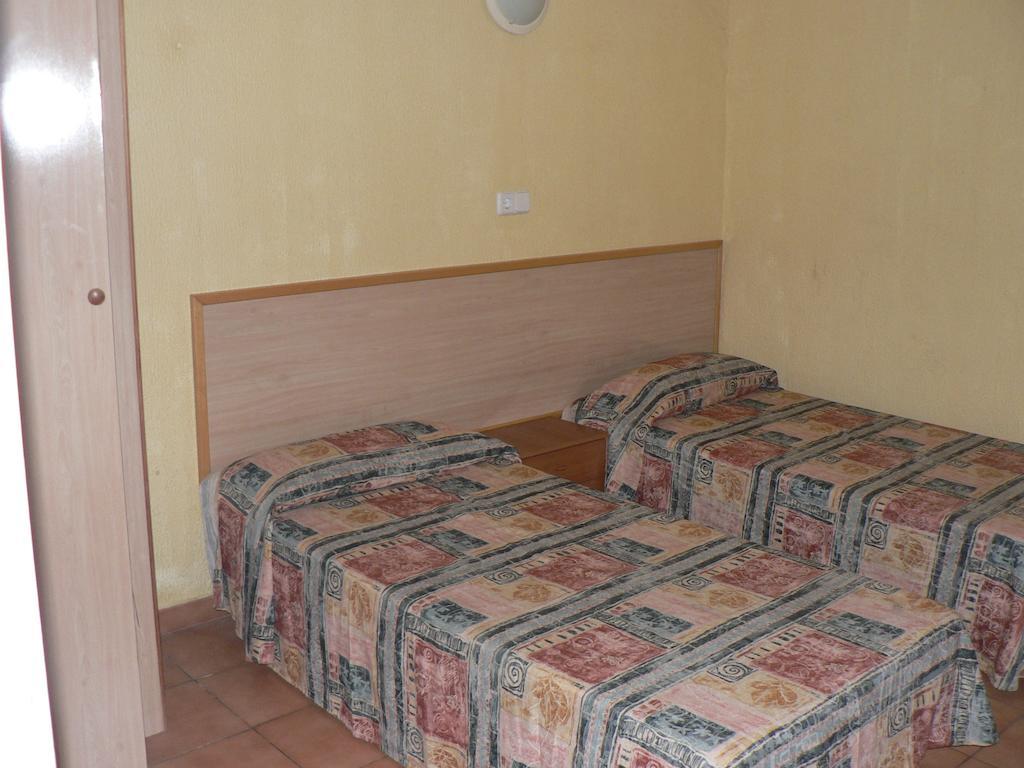 Hostal Terramar Palma de Mallorca Phòng bức ảnh